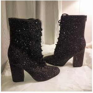 Y.R.U METEOR Black Lace Up Glitter Boots with Chunky Heel NWOT